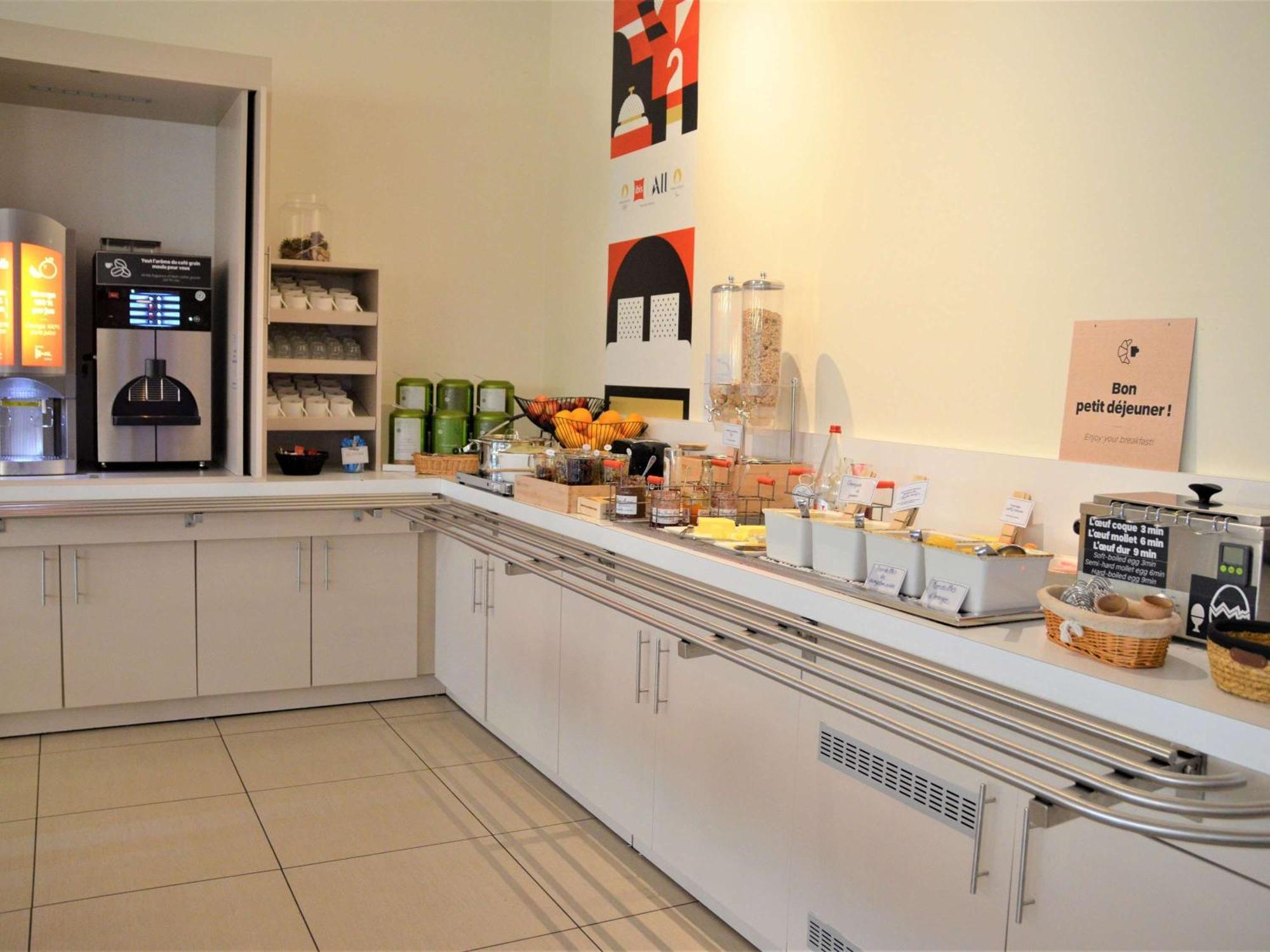 ไอบิส แก็งก็อง - เกอร์ เบรอแตญ Hotel Ploumagoar ภายนอก รูปภาพ